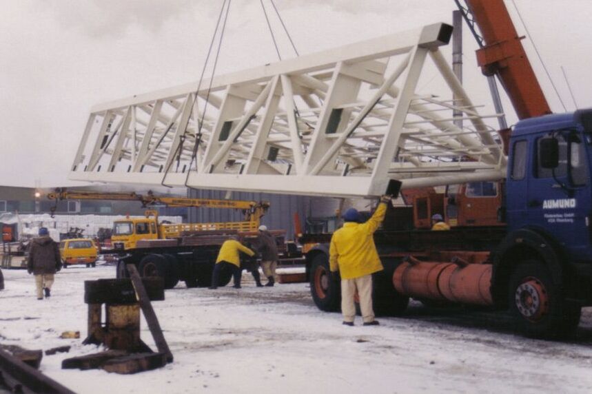 1996
